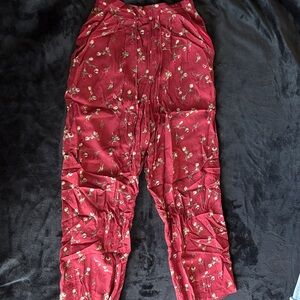 Hunt Club Red Floral Pants
